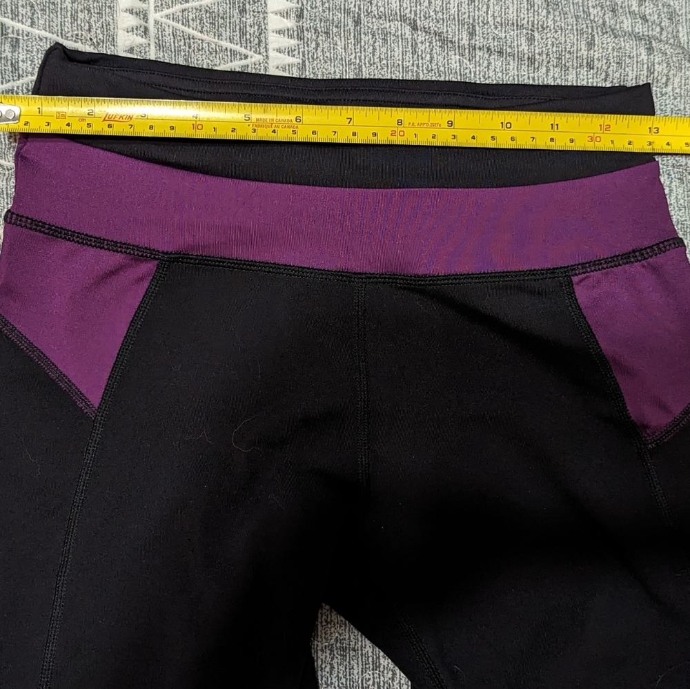 Hyba brand, size small yoa capris, excellent used condition, black w/purple - Picture 3 of 8